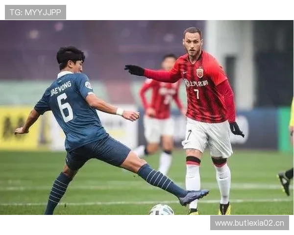 球队防线漏洞逐步显现，压迫策略效果受限，赛季走势或受影响