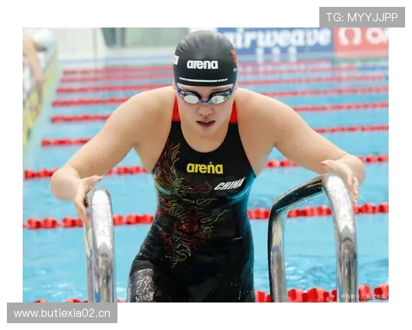 傅园慧笑成表情包，钱包那张卡比我月薪还扎眼